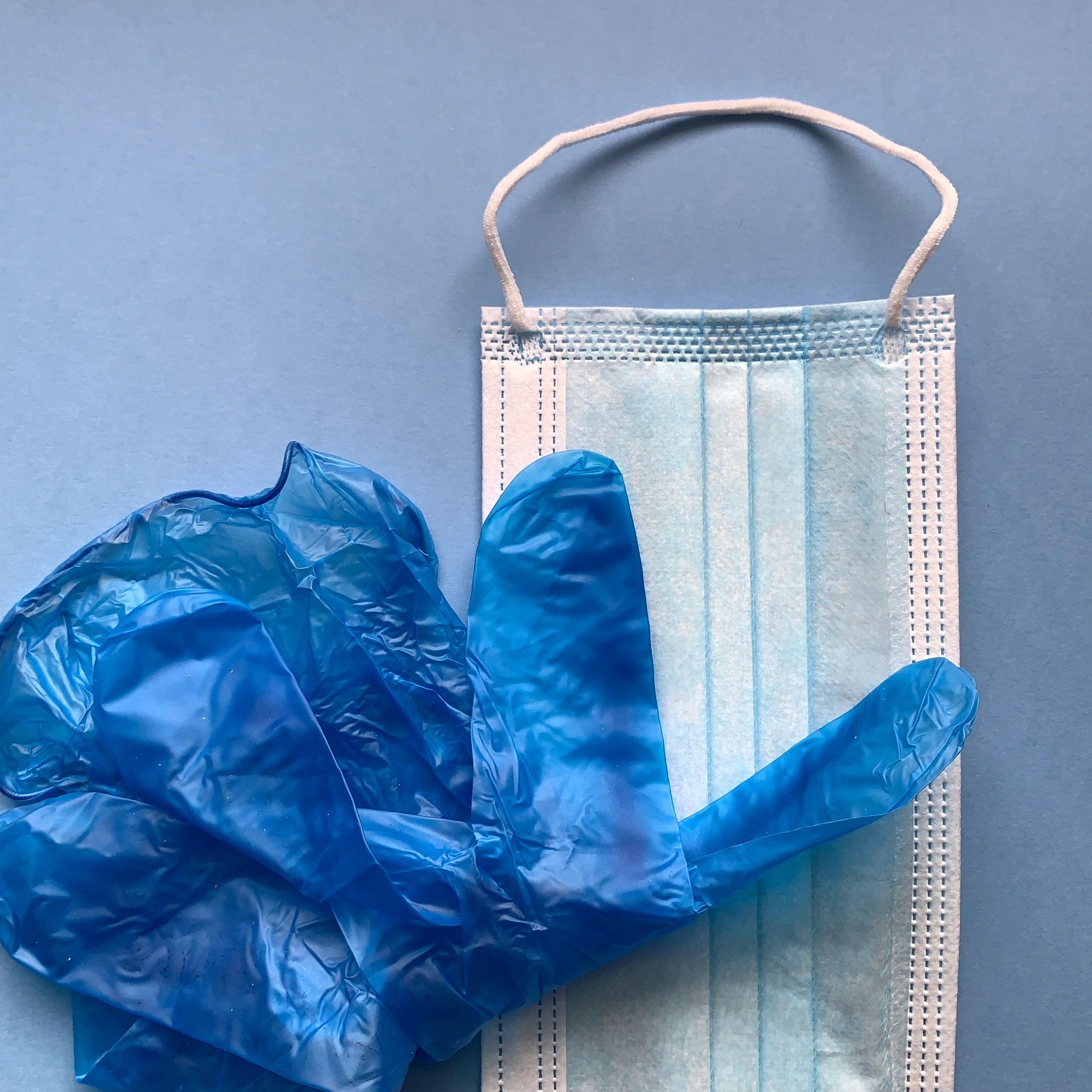 Nitrile gloves and disposable hairnets